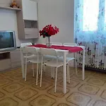 Dog-friendly, Panoramic Pool And Park On 3 Pilzone
