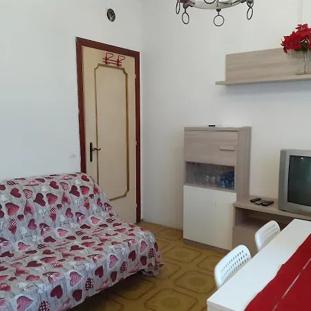 Dog-friendly, Panoramic Pool And Park On 3 아파트 Pilzone